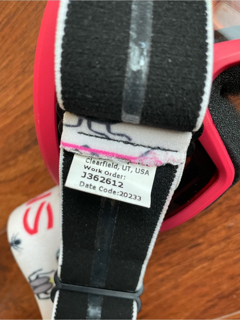 Kids Smith Ski/snow goggles 2 pairs - Picture 2 of 5